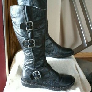 Born BOC boots